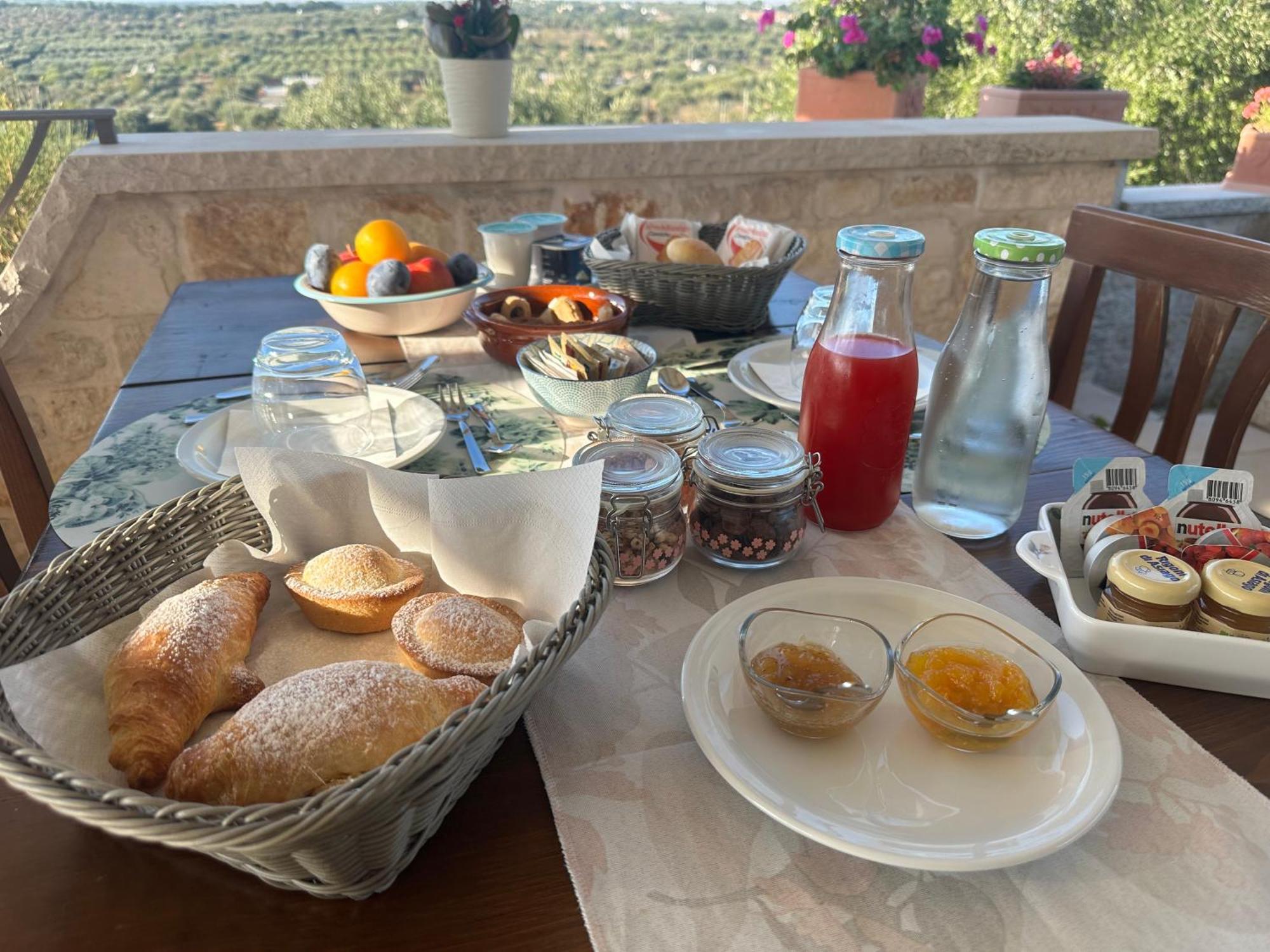 Lichiantidde Home&Breakfast Ostuni Exterior photo